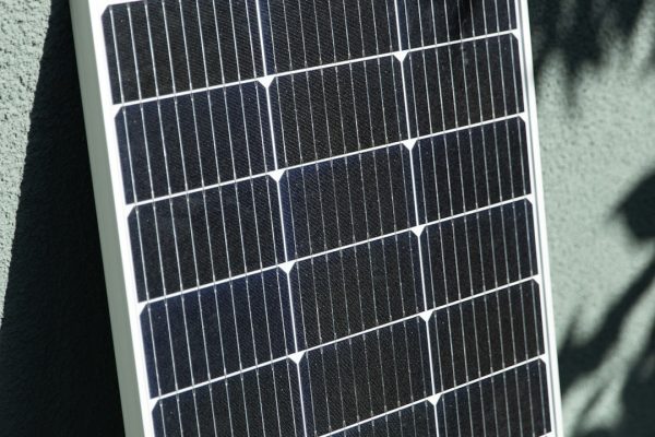 bisnis solar panel